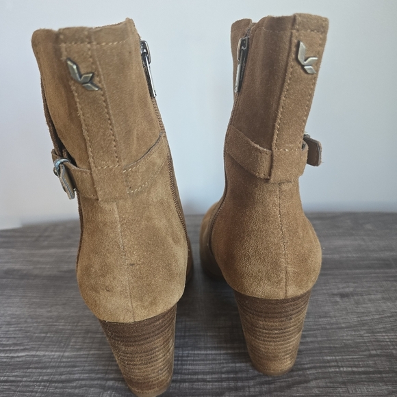 Koolaburra by UGG Samiah Chestnut Brown Suede Leather Heeled Bootie Boot SZ 8 - Picture 8 of 13